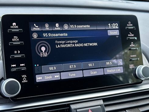 Used 2021 Honda Accord Sport image 14