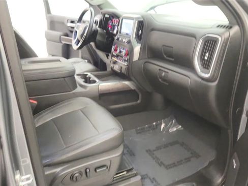 Used 2020 Chevrolet Silverado 1500 LTZ w/ LTZ Premium Package image 35