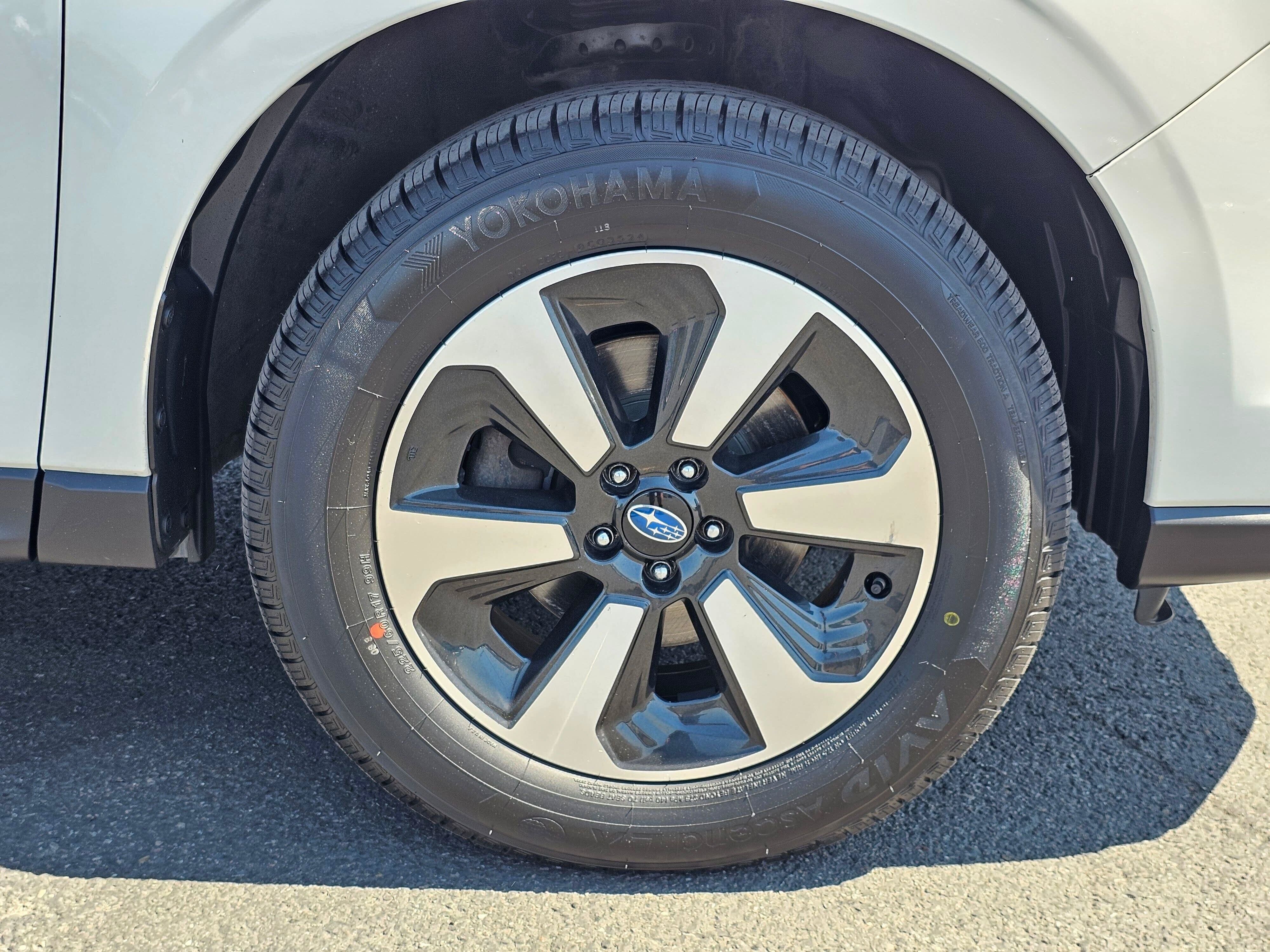 Used 2017 Subaru Forester 2.5i w/ Alloy Wheel Package AWD/4WD image 9