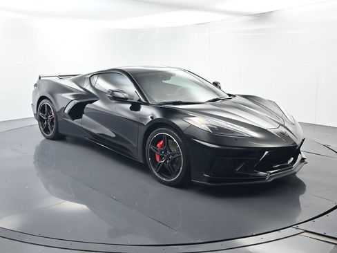 Used 2023 Chevrolet Corvette Stingray Premium Cpe w/ Z51 Performance Package RWD image 17