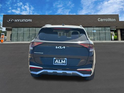 Used 2023 Kia Sportage SX image 6