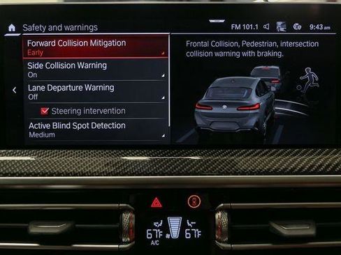 Used 2022 BMW X4 M w/ Competition Package image 31