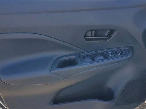 New 2025 Nissan Versa S w/ Trunk Package image 5