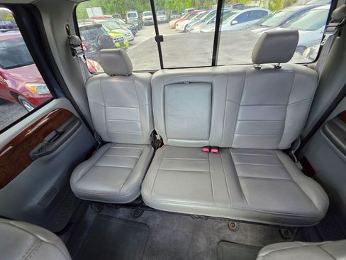 Used 2004 Ford F250 XL image 16