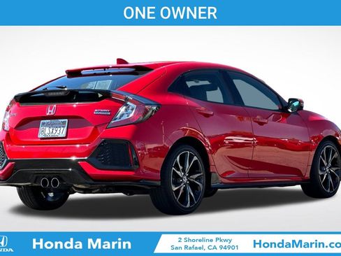 Used 2019 Honda Civic Sport Touring image 4