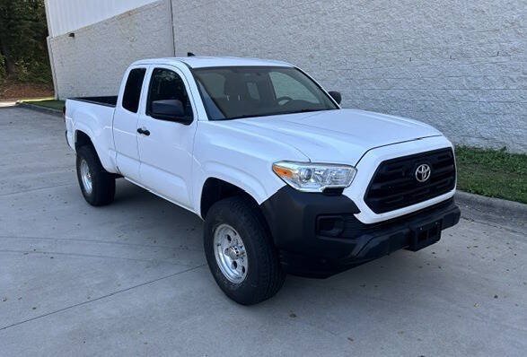 Used 2016 Toyota Tacoma SR RWD image 17