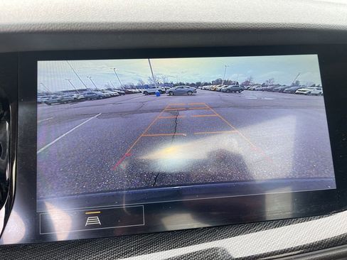 Used 2021 Buick Envision Essence w/ Sport Touring Package FWD image 17