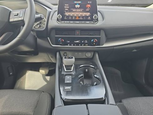 New 2026 Nissan Rogue SV FWD image 3