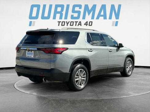 Used 2023 Chevrolet Traverse LT image 7