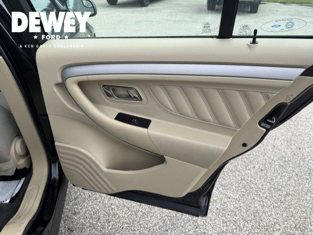 Used 2018 Ford Taurus SE FWD image 27