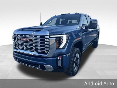 Used 2024 GMC Sierra 2500 Denali w/ Denali Reserve Package AWD/4WD image 5