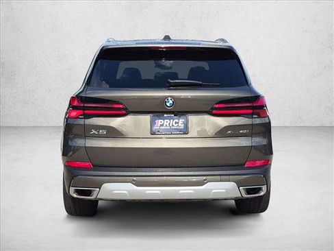 Used 2026 BMW X5 xDrive40i AWD/4WD image 7