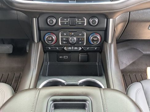 Used 2022 Chevrolet Tahoe Z71 AWD/4WD image 19