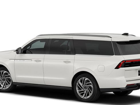 New 2026 Lincoln Navigator L Reserve AWD/4WD image 69