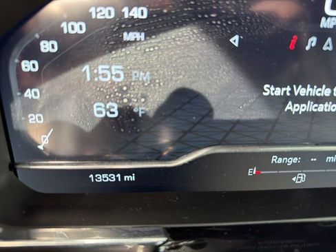 Used 2024 GMC Sierra 2500 SLE w/ SLE Convenience Package image 9