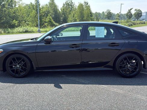 Used 2025 Honda Civic Sport image 11