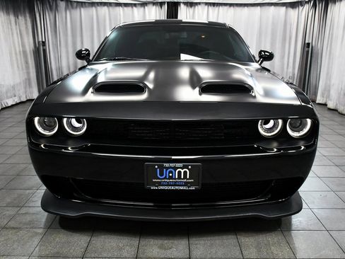 Used 2022 Dodge Challenger SRT Hellcat w/ Plus Package image 2