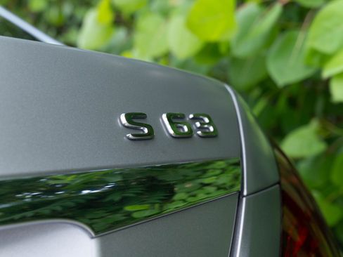 Used 2018 Mercedes-Benz S 63 AMG S 4MATIC Sedan image 99