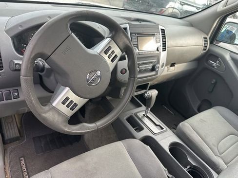 Used 2018 Nissan Frontier S w/ Work Truck Package image 18