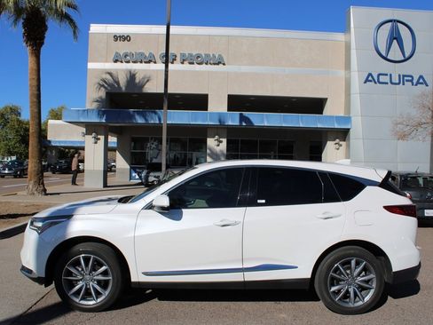 Used 2023 Acura RDX Technology Package image 2