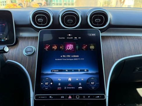 Used 2024 Mercedes-Benz C 300 C 300 image 28