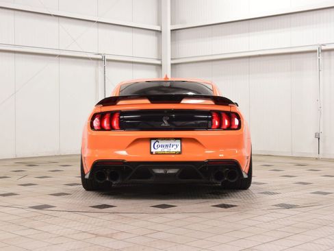 Used 2021 Ford Mustang Shelby GT500 w/ Technology Package RWD image 7