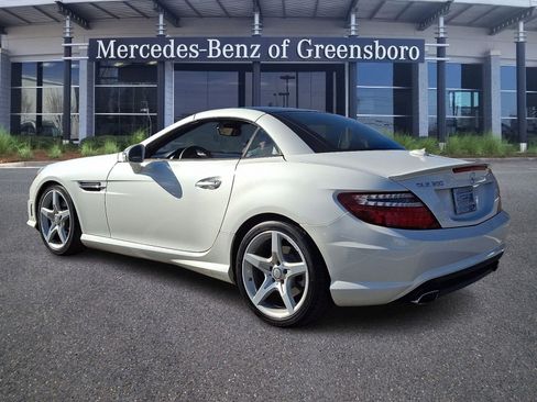 Certified 2016 Mercedes-Benz SLK 300 image 6