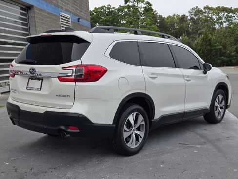 Used 2023 Subaru Ascent Premium AWD/4WD image 7