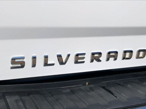Used 2017 Chevrolet Silverado 1500 LT w/ LT Eassist Package RWD image 31
