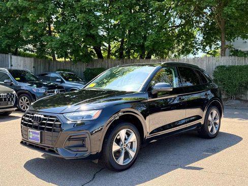 Used 2025 Audi Q5 Prestige w/ Prestige Package AWD/4WD image 2