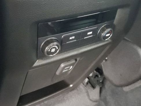 Certified 2023 Chevrolet Traverse LT w/ LPO, Floor Liner Package AWD/4WD image 12