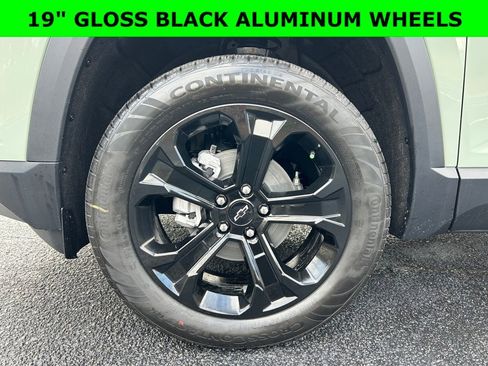 New 2026 Chevrolet Equinox LT w/ Midnight Edition image 3