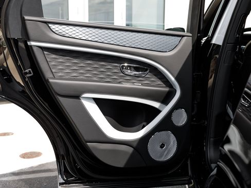 New 2026 Bentley Bentayga Speed AWD/4WD image 50