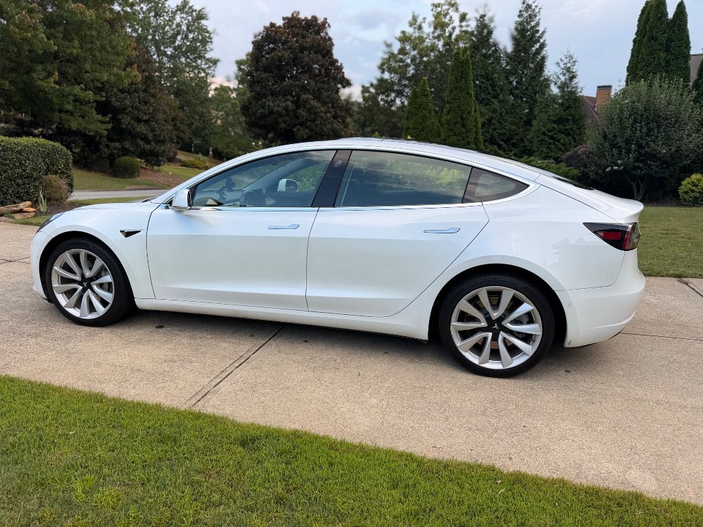 Used 2019 Tesla Model 3 Long Range AWD/4WD image 9