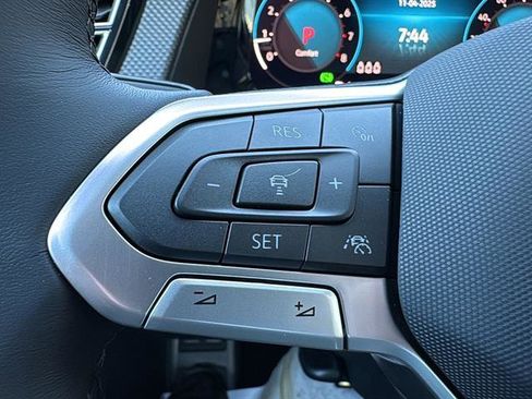 New 2026 Volkswagen Atlas Cross Sport SEL Premium R-Line image 19