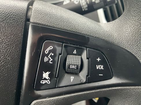 Used 2016 GMC Terrain SLE FWD image 17