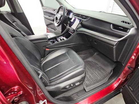 Used 2021 Jeep Grand Cherokee L Limited image 42