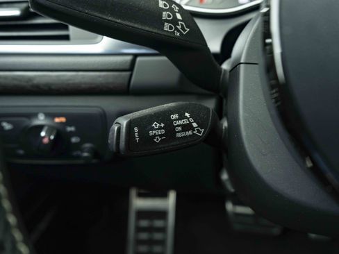 Used 2018 Audi S7 Premium Plus AWD/4WD image 24