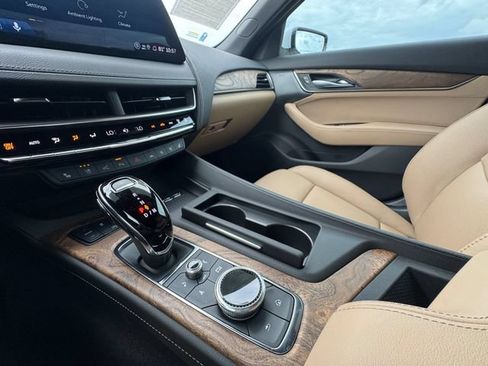 Used 2025 Cadillac CT5 Premium Luxury w/ Sun And Sound Package RWD image 10