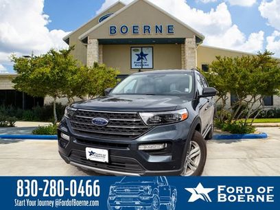 Used 2022 Ford Explorer XLT w/ Equipment Group 202A