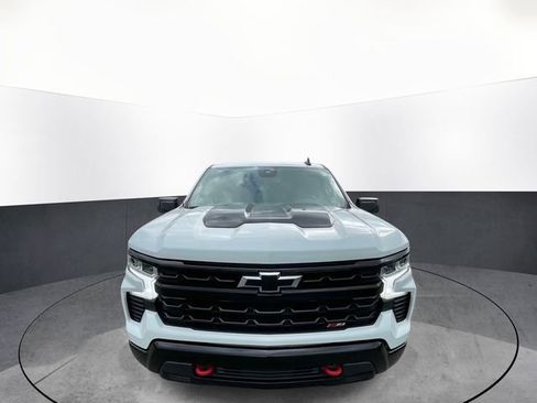 Used 2023 Chevrolet Silverado 1500 LT Trail Boss w/ Protection Package AWD/4WD image 2