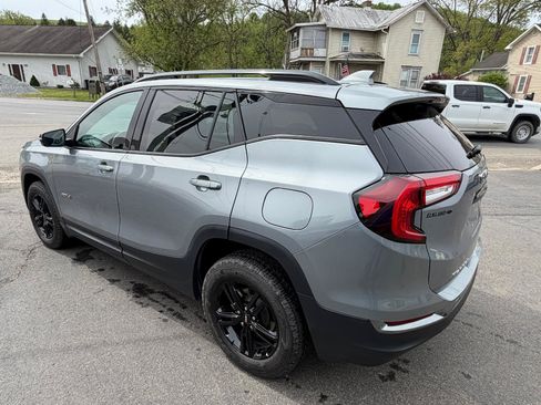 Used 2023 GMC Terrain AT4 AWD/4WD image 5