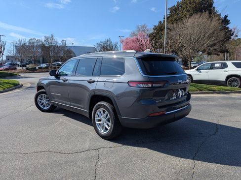 Certified 2025 Jeep Grand Cherokee L Laredo w/ Trailer Tow Package image 7