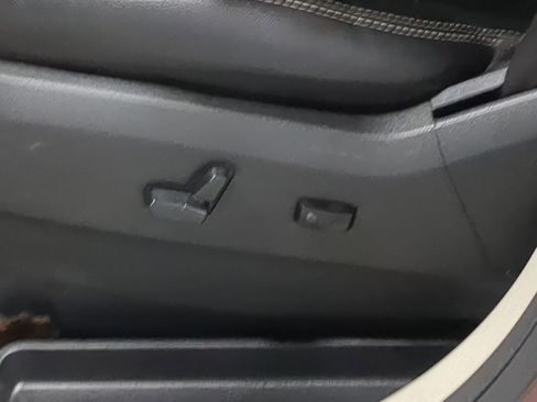 Used 2019 Dodge Grand Caravan SXT FWD image 21