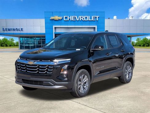 New 2026 Chevrolet Equinox LT image 2