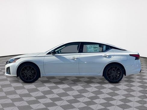 New 2025 Nissan Altima 2.5 SR w/ SR Premium Package image 7