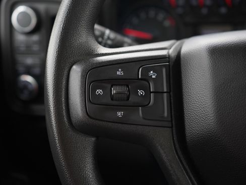 Used 2025 Chevrolet Silverado 1500 W/T w/ WT Value Package AWD/4WD image 17