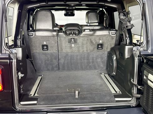 Used 2019 Jeep Wrangler Unlimited Rubicon image 20