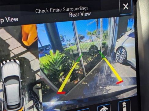 Used 2018 Maserati Levante S GranLusso image 12