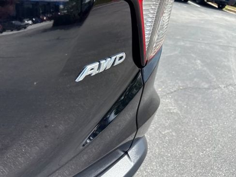 Used 2022 Honda HR-V LX image 38